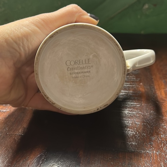 Corelle County Morning Rooster Mugs by Corning 4" Cream Farm Living Cup - Picture 4 of 4